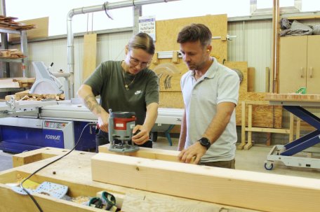 Ab sofort ist die Bewerbung um einen Ausbildungsplatz als Tischler*in (m/w/d) für das kommende Jahr im Nationalpark Eifel möglich.