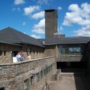 Bild 2: Das geplante Nationalparkzentrum mit Erlebnisausstellung in Vogelsang wird die bereits bestehenden Ausstellungen in den fünf Nationalpark-Toren ergänzen. Foto: Dr. K. Oerter
