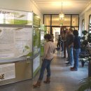 Bild 2: Die geladenen Gäste aus Kommunen, Verbänden und Politik informieren sich über die drei LIFE+ Projekte in der Nordeifel.