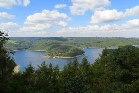 Der Blick vom Aussichtspunkt Hirschley.