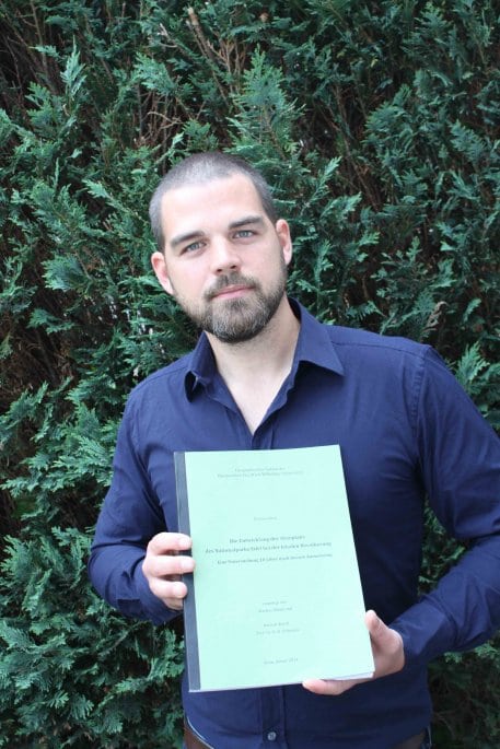 Der Geographie-Diplomand Markus Hillebrand von der Universität Bonn hat die Ergebnisse seiner Studie in Dreiborn vorgestellt. Foto: A. Simantke