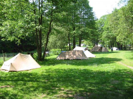 Die Campinganlage Schafbachmühle gehört zu den wenigen naturbelassenen Campingplätzen in Deutschland.
