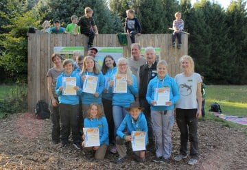 Erste Volunteer Ranger im Nationalpark Eifel für ihr Engagement ausgezeichnet