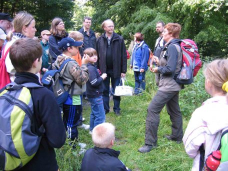 Familientag mit Waldführerin Irmgard Ehlert