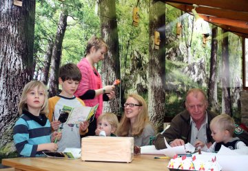 Freundlicher Kinderraum lädt ein zu Phantasiereisen und Suchspielen