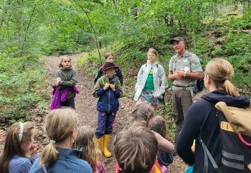 Mit unseren jüngsten Ranger*innen auf Tour