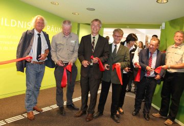 NRW-Umweltminister Remmel eröffnet Nationalpark-Zentrum Eifel