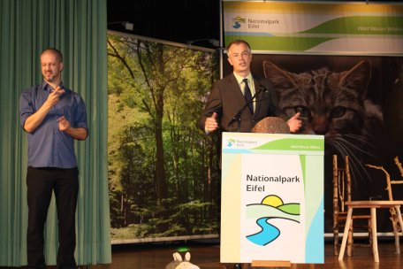 NRW-Umweltminister Remmel gratuliert zu zehn Jahren Nationalpark Eifel