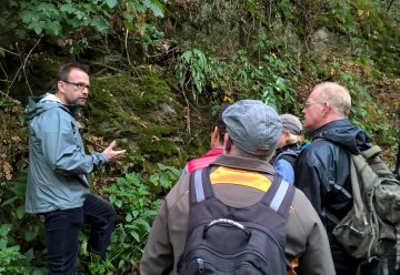 Nationalpark Eifel am Sonntag: Wandern auf dem Meeresgrund am Tag des Geotops