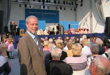 Nationalpark-Waldführer in Berlin von Bundespräsident geehrt