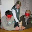 Nur eines der zahlreichen Angebote auf der Internetseite www.eifel-barrierefrei.de des Deutsch-Belgischen Naturparks: Im Rahmen einer Ranger-Fortbildung entwickelten das Nationalparkforstamt Eifel und die Rheinische Schule für Blinde in Düren umweltpädago