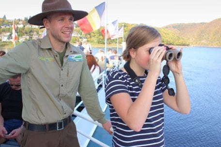 On the first and third Monday of every month, rangers from the National Park Authority accompany you on a boat trip across the Rur reservoir.