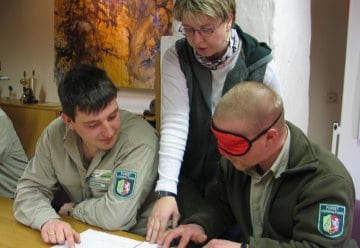 Rangertouren für blinde und hochgradig sehbehinderte Nationalparkgäste