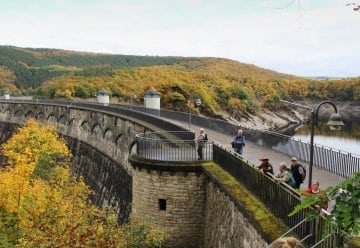 Sperrung: Weg über die Urftstaumauer vom 25.-26.09.