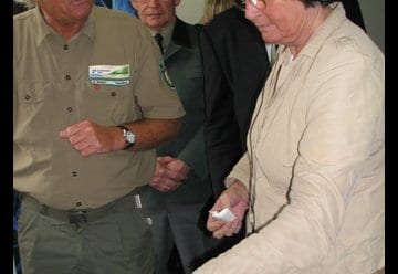 Touristisches Dienstleistungszentrum mit „Nationalpark-Schatzkammer“ eröffnet (PM vom 20. Juni 2009)