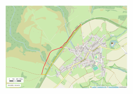 Während der Brunft ist ein Wanderweg am Rand der Dreiborner Hochfläche gesperrt. Eine ausgeschilderte Umleitung verläuft über die &quot;Panzerstraße&quot;.