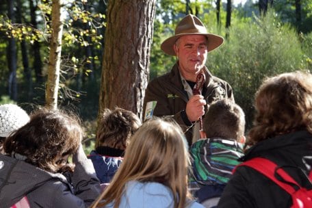 Wir laden Kinder, Jugendliche und Erwachsene ein, die entstehende Wildnis im Nationalpark Eifel kennen zu lernen und zu erforschen!