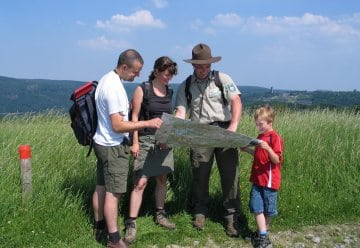 &quot;Wandelen met rangers&quot; &amp; &quot;Randonner avec des gardes moniteurs&quot;
